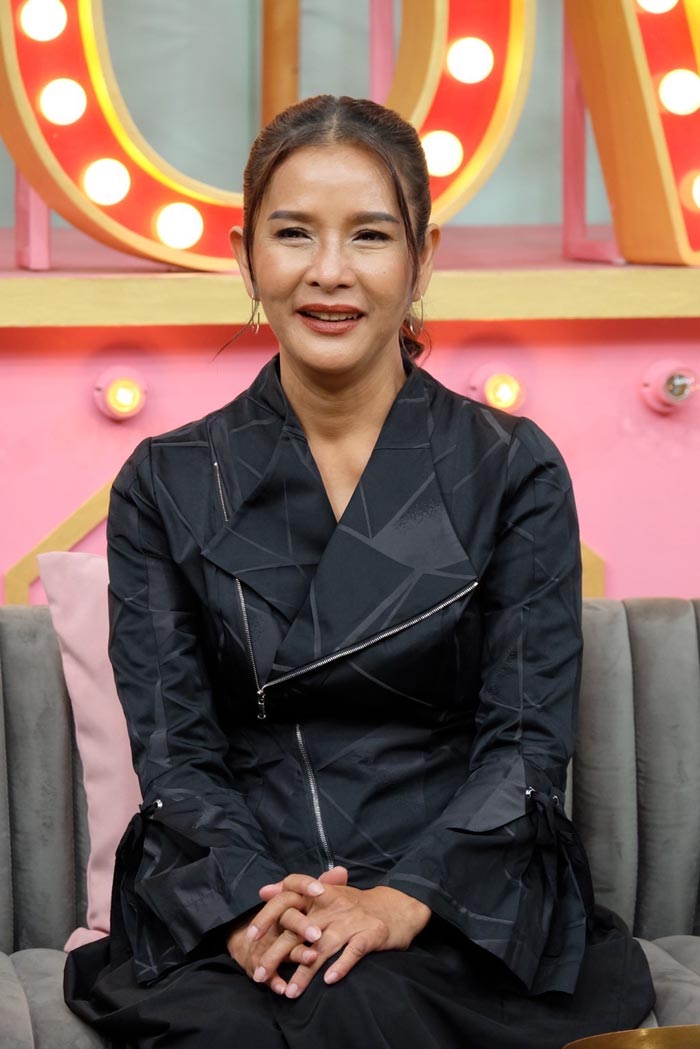 บริการให้เช่าสินสอดทองหมั้น อันดับ 1 ดีที่สุด ราคาถูกที่สุด เรากล้าการันตีคุณภาพ สอบถามเช็คคิวงานได้ตลอด 24 ชม. Tel/Line 098-948-4677 พี่เล็ก Line id : 0989484677 หรือ กด link ด้านล่างเลยครับ https://line.me/ti/p/CkJn_gHJH6 Official website : http://www.mysinsord.com facebook : https://www.facebook.com/mysinsord Instagram : https://www.secure.instagram.com/mysinsord/ TikTok : https://www.tiktok.com/@mysinsord YouTube : https://www.youtube.com/channel/UCaOiB68kD6zuCOcOsJD0FIg เพียงคุณเตรียมแค่พาน ส่วนสินสอดทองหมั้นให้เราดูแล เราจะเติมเต็มงานแต่งงานในฝันของทุกคู่รักให้สมบูรณ์แบบยิ่งขึ้น Mysinsord ทุ่มเทในทุกๆงาน เราจะบริการให้ดีที่สุด ตรงต่อเวลา ทำไมต้องใช้บริการกับเรา มั่นใจได้ ด้วยประสบการณ์ที่เราให้บริการเช่าสินสอด ทองหมั้น มากกว่า 10 ปี บริการคู่บ่าวสาวมากกว่า 100 คู่ จนได้รับการบอกต่อในการบริการที่ดีเยี่ยม ตรงต่อเวลา มีสำนักงานที่ตั้งเป็นหลักแหล่งแน่นอน ติดต่อสอบถามข้อมูลได้ตลอดเวลา ราคาที่คุ้มค่าและคุณภาพดีเยี่ยม บริการเช่าสินสอดของ mysinsord.com รับประกันเงิน และทองคำ เป็นของแท้ 100% สามารถตรวจสอบได้ ในส่วนราคา เรานำเสนอราคาถูกและคุ้มค่า เรามีราคาโปรโมชั่นสำหรับเช่าเงินสด พร้อมทองคำแท่ง ในราคาที่ถูกยิ่งขึ้น บริการที่ดีเยี่ยม ใส่ใจดูแลดุจญาติ mysinsord.com เราให้บริการเช่าสินสอด ทองหมั้น มากกว่า 10 ปี บริการคู่บ่าวสาวมากกว่า 100 คู่ จนได้รับการบอกต่อในการบริการที่ดีเยี่ยม ตรงต่อเวลา ใส่ใจดูแลดุจญาติ เงินสินสอด เราใช้เงินธนบัตรใหม่ทั้งหมด ไม่ใช้เงินหมุนเวียนจากงานแต่งงานที่หนึ่ง ไปใช้อีกงานหนึ่ง เพื่อให้มั่นใจได้ว่า จะได้รับเงินธนบัตรใหม่ทั้งหมด ทองหมั้น เราใช้ทองคำแท่งใหม่ จากร้านฮั้วเซ่งฮง เยาวราช ไม่มีเช็คอิน ไม่มีรีวิว ไม่มีรีวิวภาพบรรยากาศในงานแต่งงาน สัญญาเช่าสินสอด ในการเช่าสินสอด เราทำเป็นสัญญาเช่าสินสอดชัดเจน เพื่อความมั่นใจทั้งสองฝ่าย เรายึดถือสัญญาเช่าสินสอด เป็นสำคัญ ใบเสร็จรับเงินค่าเช่าสินสอด เมื่อรับเงินค่าเช่าสินสอด จะมีใบเสร็จรับเงินมอบให้เพื่อเป็นหลักฐานสำคัญ จัดส่งสินสอดทั่วประเทศ เราให้บริการจัดส่งสินสอดถึงที่ทั่วไทย ตรงเวลา #เช่าสินสอด #เช่าสินสอดของหมั้น #เช่าสินสอดทั่วไทย #เช่าสินสอดโคราช #เช่าสินสอดทองหมั้น #เช่าสินสอดแต่งงาน #เช่าสินสอดมืออาชีพ #เช่าสินสอดเชื่อถือได้ #เช่าสินสอดงานแต่ง #เช่าสินสอดภาคกลาง # เช่าสินสอดราคาถูก